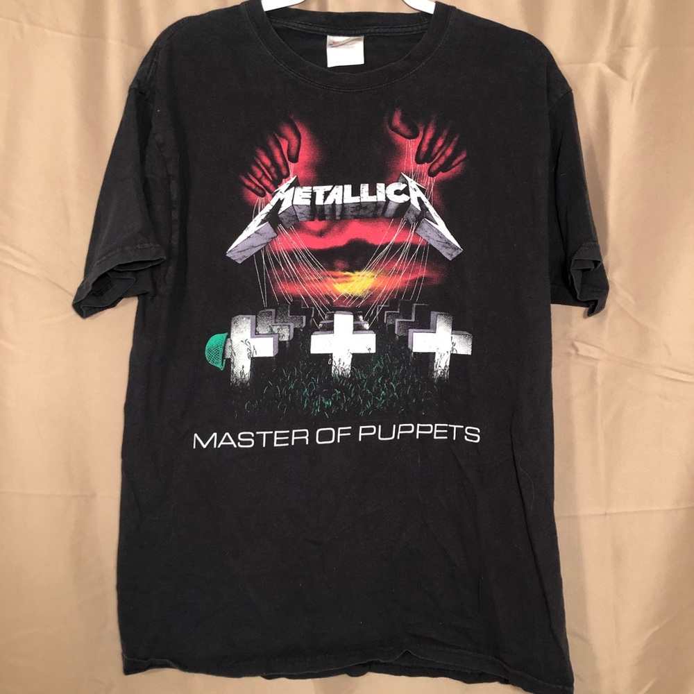 Metallica shirt